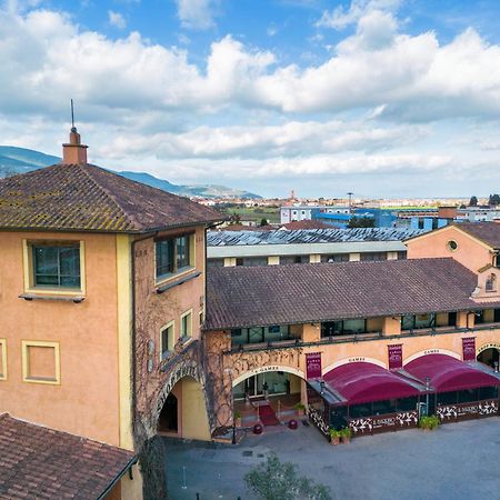 Hotel Boccaccio Calcinaia Екстер'єр фото