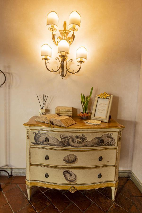 Hotel Boccaccio Calcinaia Екстер'єр фото