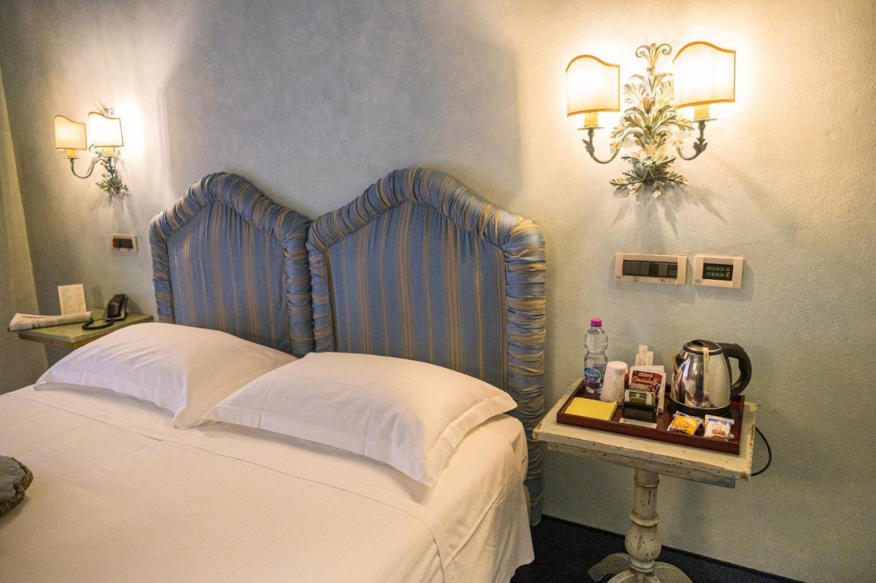 Hotel Boccaccio Calcinaia Екстер'єр фото