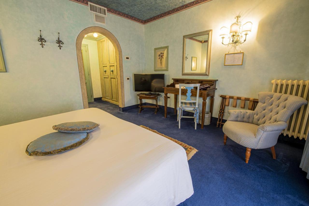 Hotel Boccaccio Calcinaia Екстер'єр фото