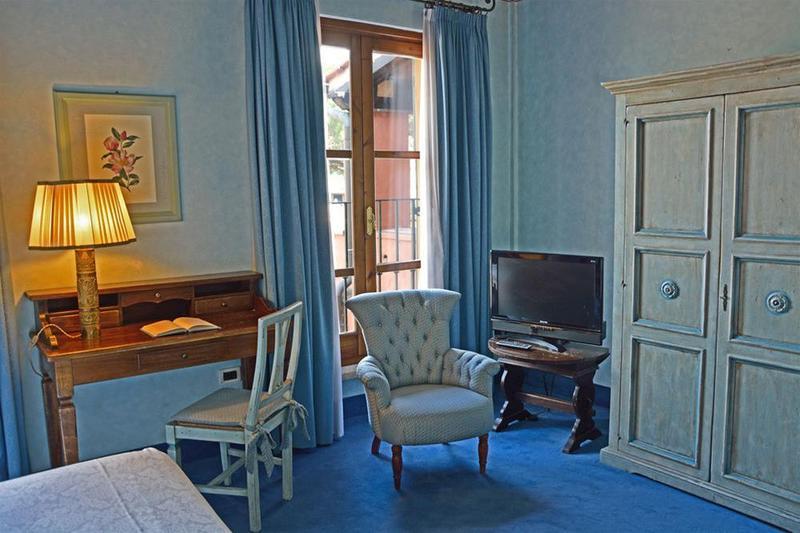 Hotel Boccaccio Calcinaia Екстер'єр фото