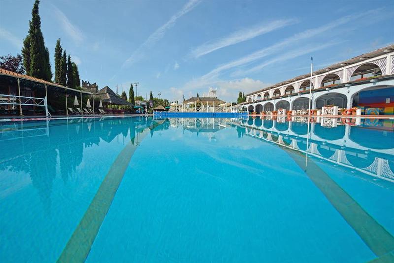 Hotel Boccaccio Calcinaia Екстер'єр фото