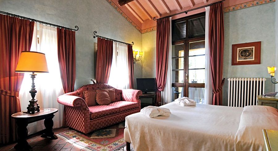 Hotel Boccaccio Calcinaia Екстер'єр фото