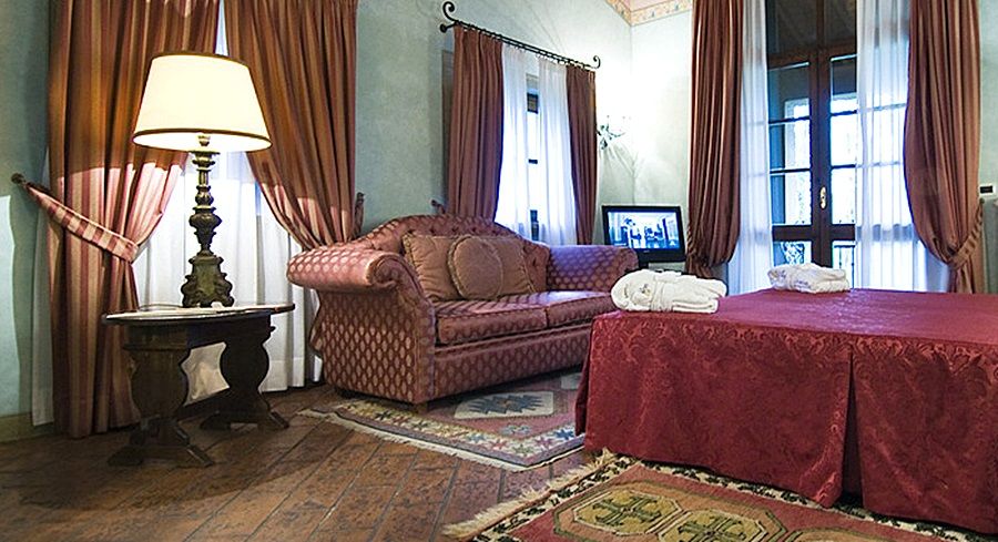 Hotel Boccaccio Calcinaia Екстер'єр фото