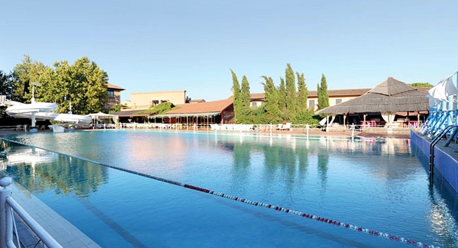 Hotel Boccaccio Calcinaia Екстер'єр фото